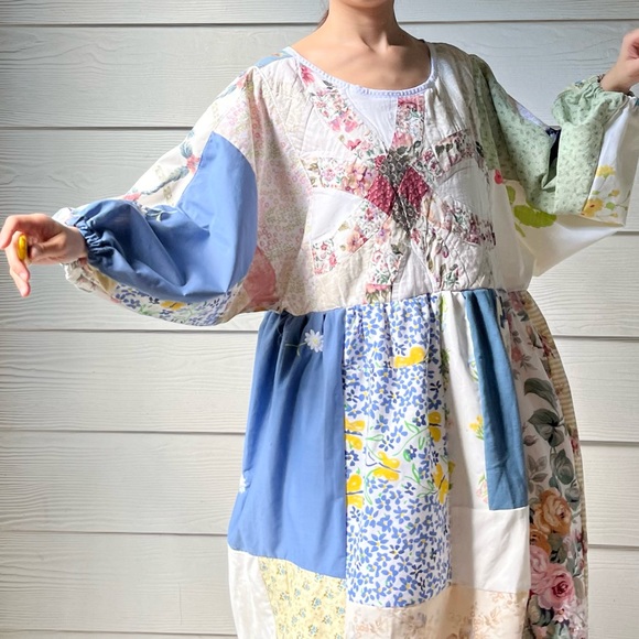 Vintage Fabric | Handmade Quilted Patchwork Floral Jasmine Dress SKU 06162 - Picture 1 of 16